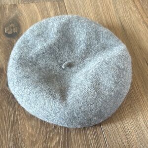 Frye Wool beret size small never used. Grey winter